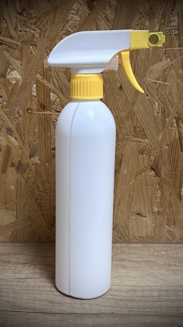 картинка Бутылка с распылителем, триггер (500мл). Химически стойкая, подходит для жироудалителей от магазина Богатая