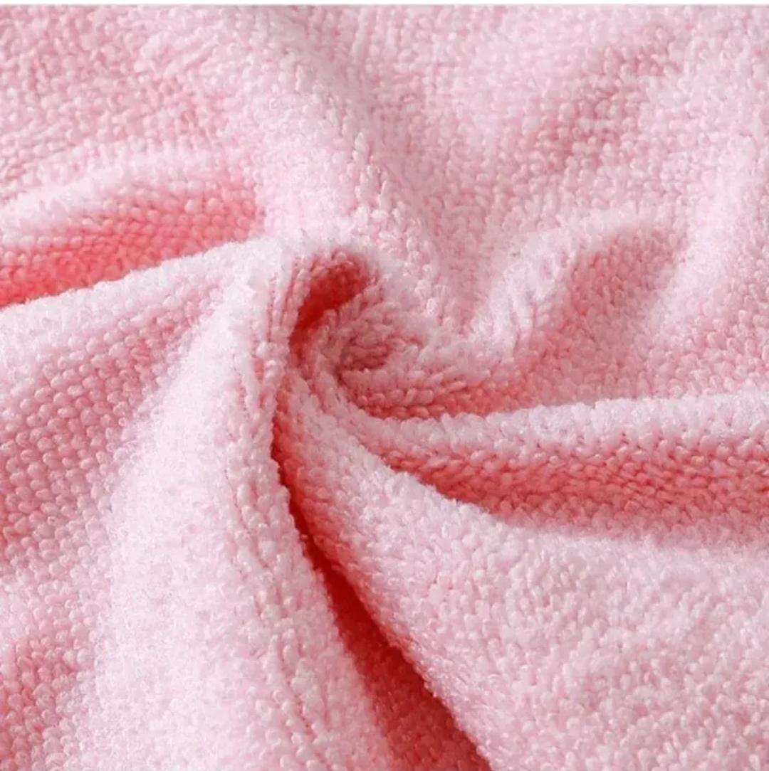 картинка Микрофибра в рулоне 25*25см  20шт КРАСНАЯ от магазина Богатая